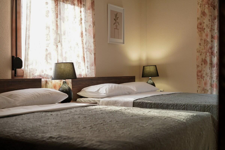 4, Arados Family Residence, Thessaly