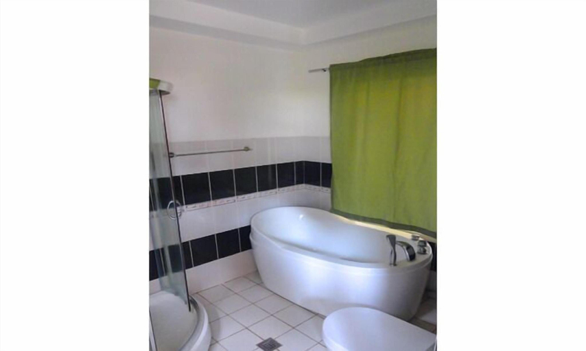 Bathroom, Bakasyunan Resort and Conference Center Tanay, Tanay