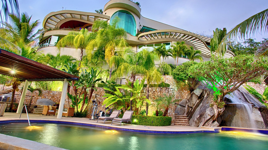 Others 2, Fully Staffed, Beach Frontage Luxury Villa, Cabo Corrientes