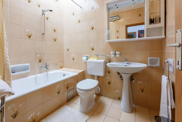 Others 5, Apartments Kamen, Crikvenica