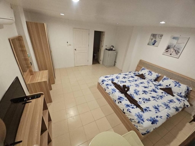 Room 4, Chalong Paradise Guesthouse, Pulau Phuket
