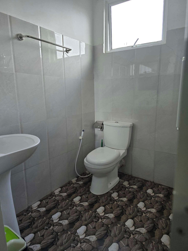 Bathroom 2, Room-kandy City View MPM Guest Room - 1A, K.F.G. & G. Korale