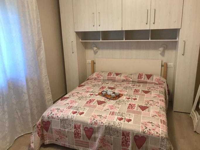 Room 2, Renovated Flat Near the Main Avenue, Rovigo