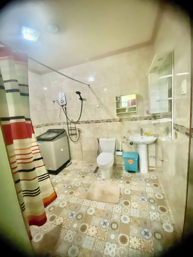 Bathroom, Lens Staycation 2bdr 1BR Ktchn-upstairs, Davao City