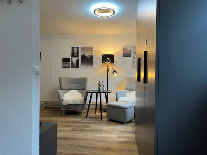 Others 2, Top Apartment Zentrum Bad Urach 5 Minutes to Train Station, Reutlingen