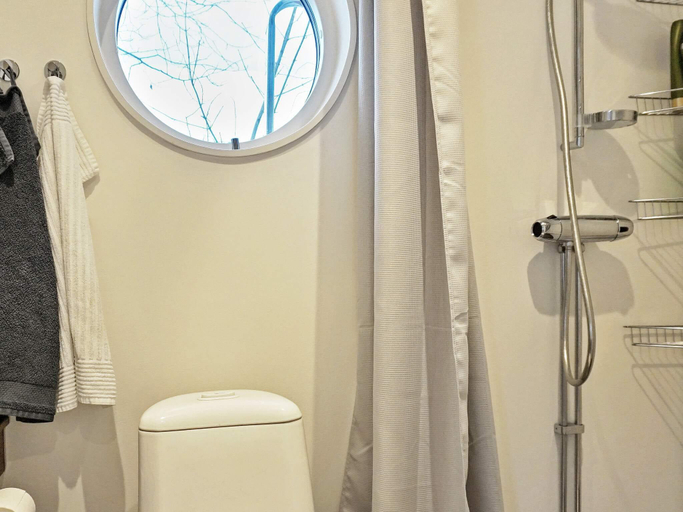 Bathroom 3, 4 person holiday home in Grisslehamn, Norrtälje