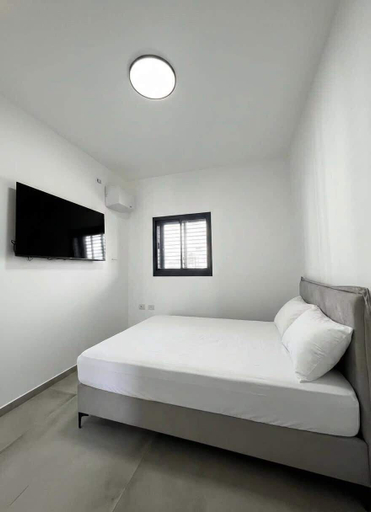 Room 5, Luxury 5BR Penthouse Huge Balcony Mamad