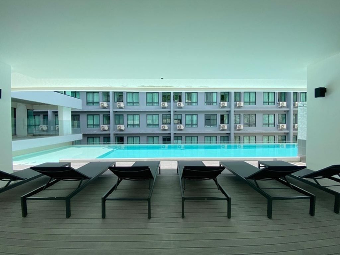 Pool 2, Cozy Apartment with Washer-n-Dryer, Pool, Gym, Pulau Phuket