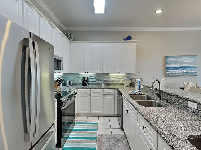 Private kitchen 5, Seascape Golf Villas 407, Walton
