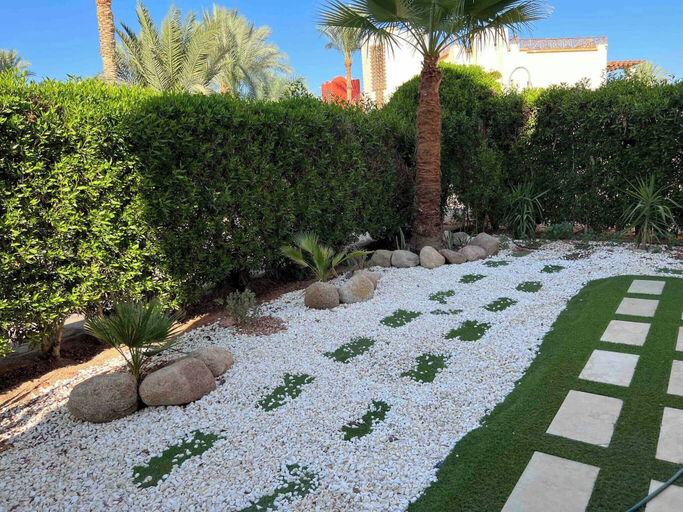 Garden, Spacious Resort Beach Villa With Private Pool Nabq, Sharm el-Sheikh