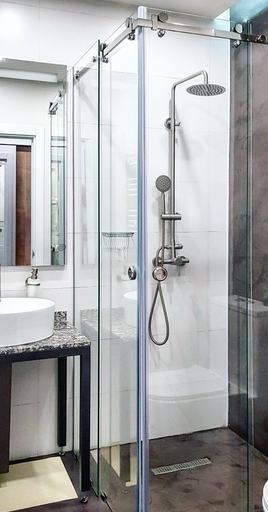 Bathroom 3, Alpha by Horizon Hotels, Yerevan, Yerevan
