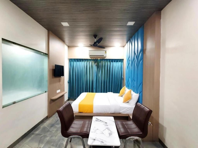 Bedroom 5, Hotel Royal Inn, Raigarh