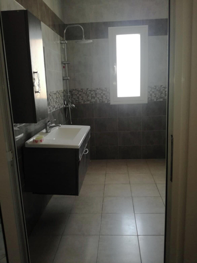 Bathroom 5, 1 km From Mansoura Kélibia Beach, Hammam Ghezaz