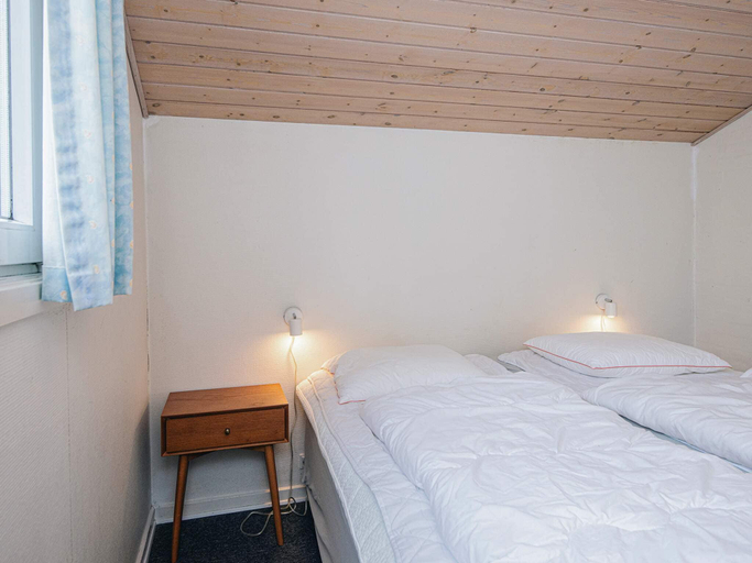 Bedroom 2, 6 person holiday home in Blåvand, Varde