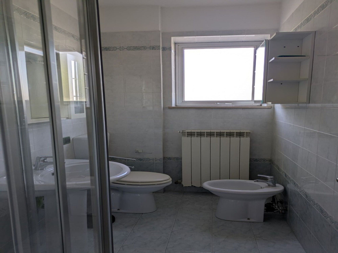 Bathroom 5, Welcoming Property in Caorle, Venezia