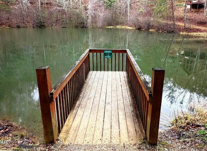 Property grounds 3, Shamrock Valley 1 Bedroom Cabin, Sevier