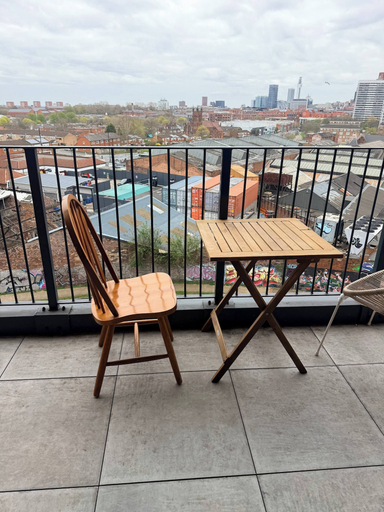 Balcony 2, Charming Cozy One-bedroom Apartment With Ps5, Birmingham