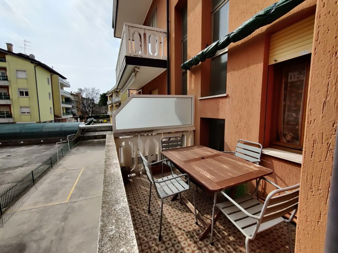 Terrace/patio, Lively and Bright Flat in Caorle, Venezia