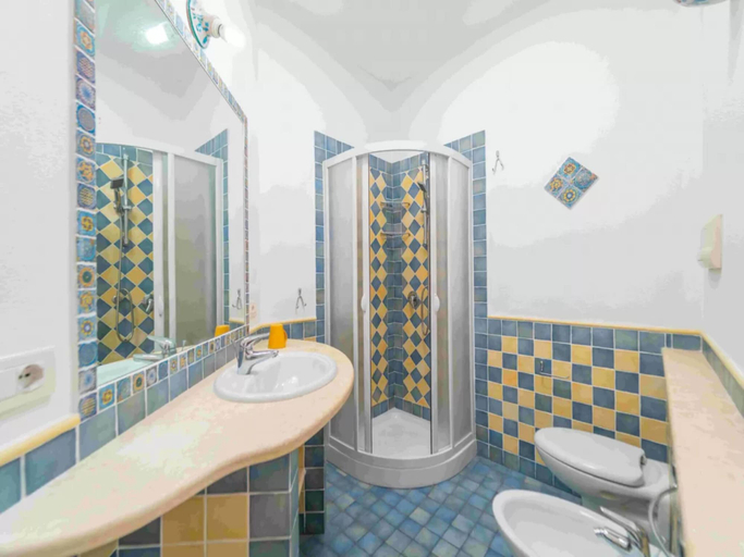 Bathroom 4, A Charming Accommodation Surrounded by Greenery, Sassari