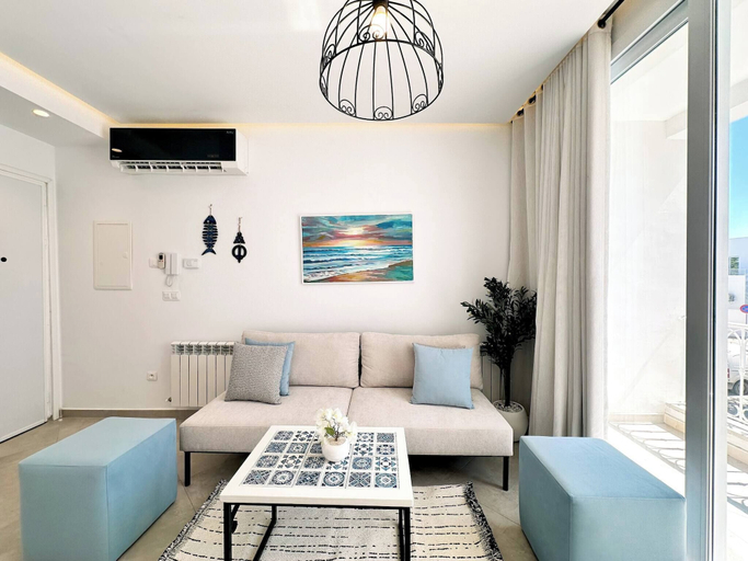Living area 3, Appartement Nejma 2 Bedrooms, Carthage