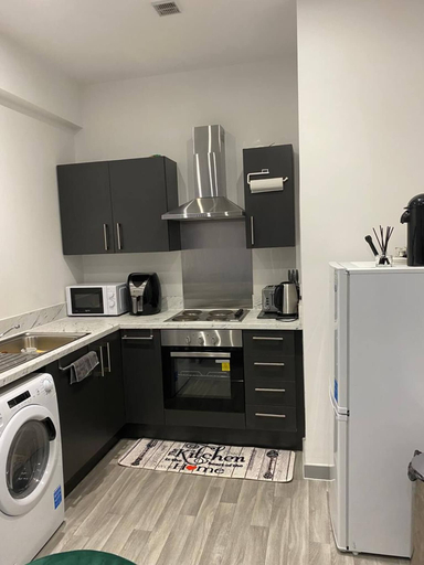 Laundry 5, Home Away From Home1, Dudley