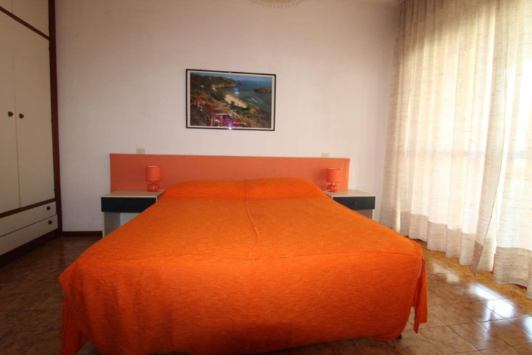 Room 2, Beachside family villa with large, enclosed garden, Udine