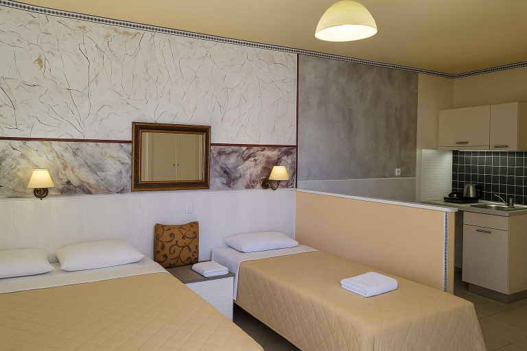 Bedroom, Peaceful And Very Relaxing Suite Near Crete Sea View, Shared Pool, air Condition, Crete
