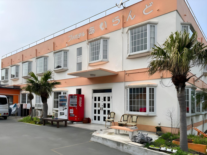 2, Petit Hotel Island, Unknown7