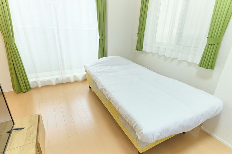 Living area 4, Zenith Nakano Shinbashi, Nakano City