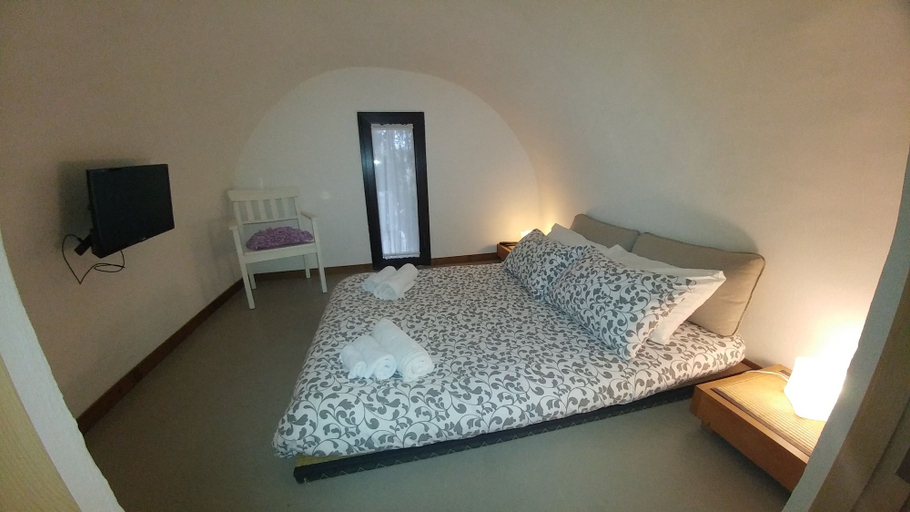 Bedroom 2, Dimora Aganoor La Foresteria, Salerno