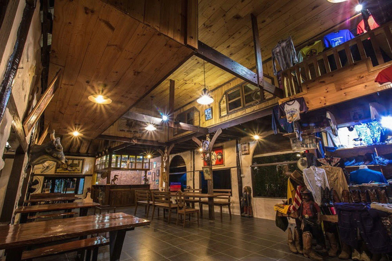 Food & Drinks 5, 60s Town, Hua Hin