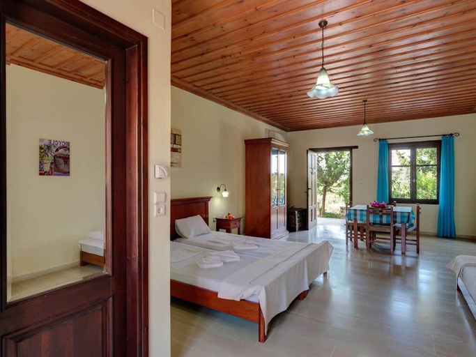 Bedroom 3, Group Accomodation, Heliopetra Studios And Houses, Crete
