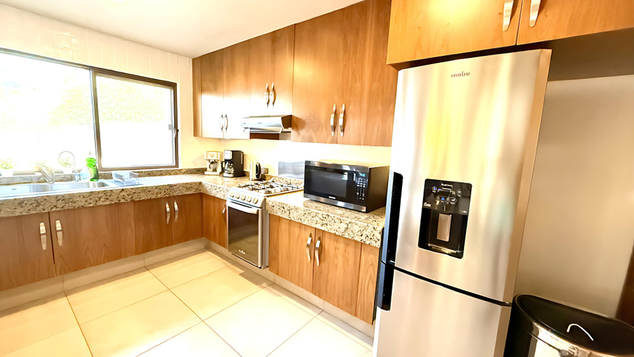 Others 5, Modern Ajijic 2 Bed Home-fantastic Location-bikes-gym-pickleball Court-golf Cart, Chapala