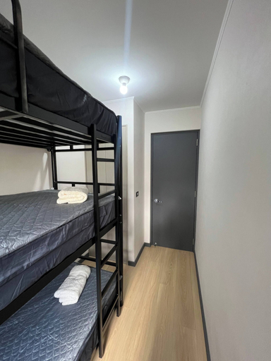 Room 4, Modern Apartment for 9 San Isidro, Lima