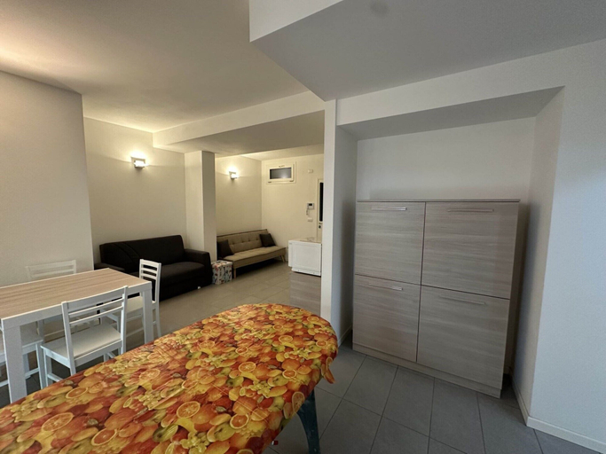 Living room 3, Bright new Apartment Between Beach and City Centre, Venezia