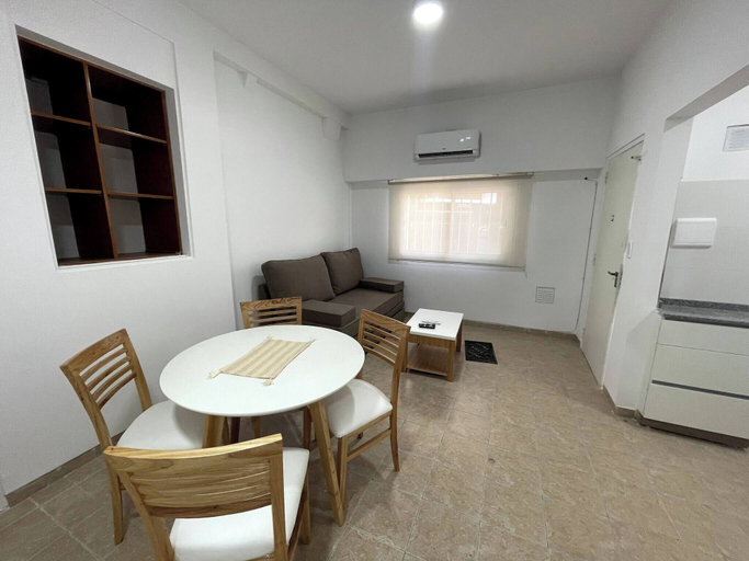Others 5, Comfortable Retreat Near River Plate's Monumental Stadium, Distrito Federal
