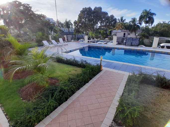 Pool 4, Palm Beach Resort 1B, Boca Chica