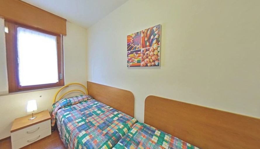 Room 4, Family Flat With two Balconies in Central Lignano, Udine