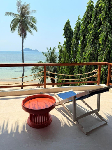 Bedroom 3, Baan Jai Dee Studio Apartments, Ko Phangan
