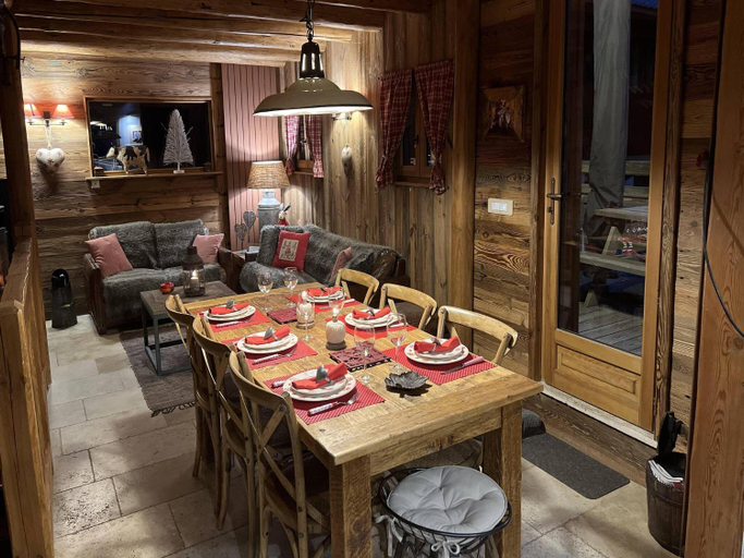 Food & Drinks, Chalet in Les Deux Alpes near Ski Lift, Isère