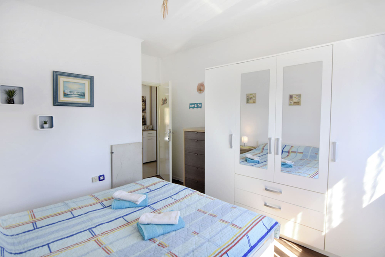 Room 5, Comfortable Stay Near Umag Center, Umag