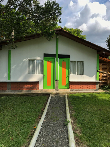 Others 1, Room with 2 double beds Number 14, Pereira
