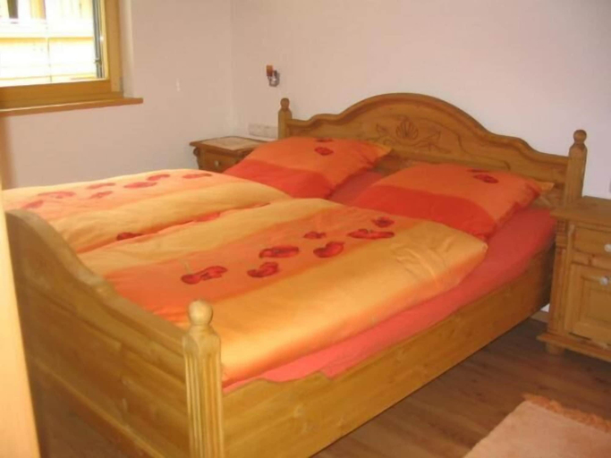 Room 2, Chalet Bergblick in Sachrang Bavaria for 4 guests - experience pure nature, Rosenheim