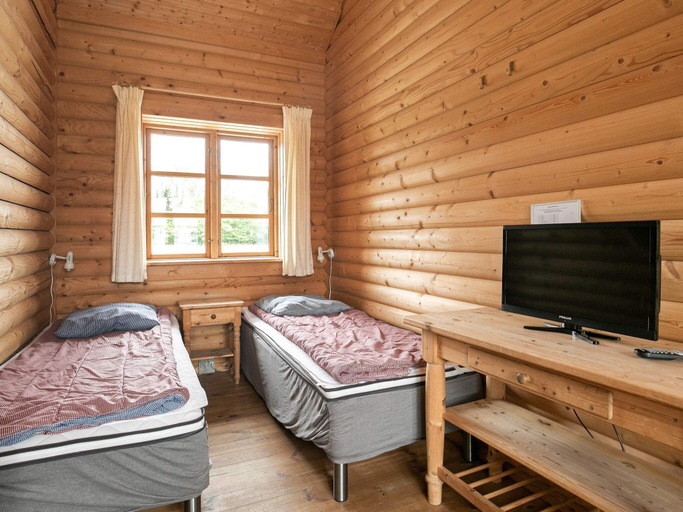 Bedroom 3, 2 person holiday park home in Blåvand, Varde