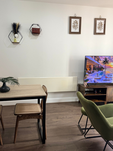 Living room 3, One Bedroom Flat in Mailbox With Free Parking, Birmingham