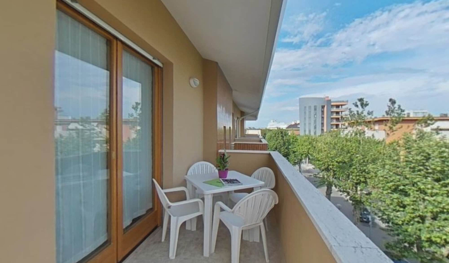 Balcony 3, Spacious Flat Near the Beach and Center, Udine