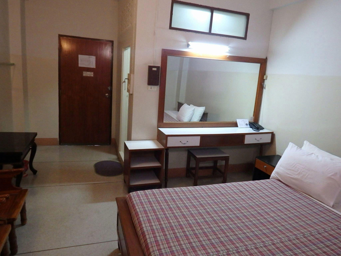 Bedroom 4, Sakol Hotel, Muang Nakhon Ratchasima