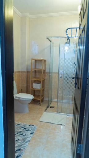 Bathroom 4, 6 Rooms  Stone Villa with Private Pool - Sea and Mountain Views, Kemer
