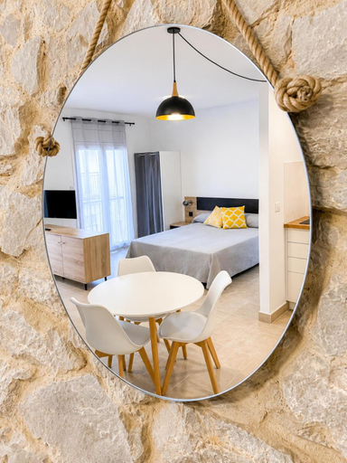 Bedroom, Apartaments l'Escala Centre, Girona