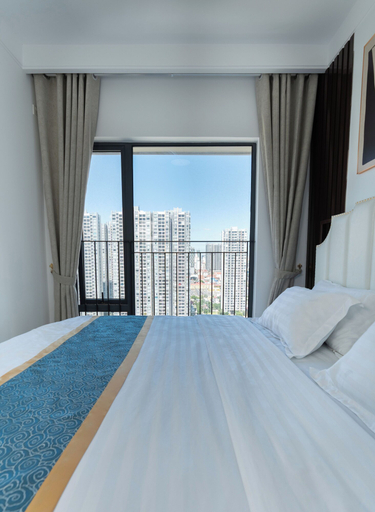 Room 4, MERIDIAN Inn RESIDENCE, Ruessei Kaev